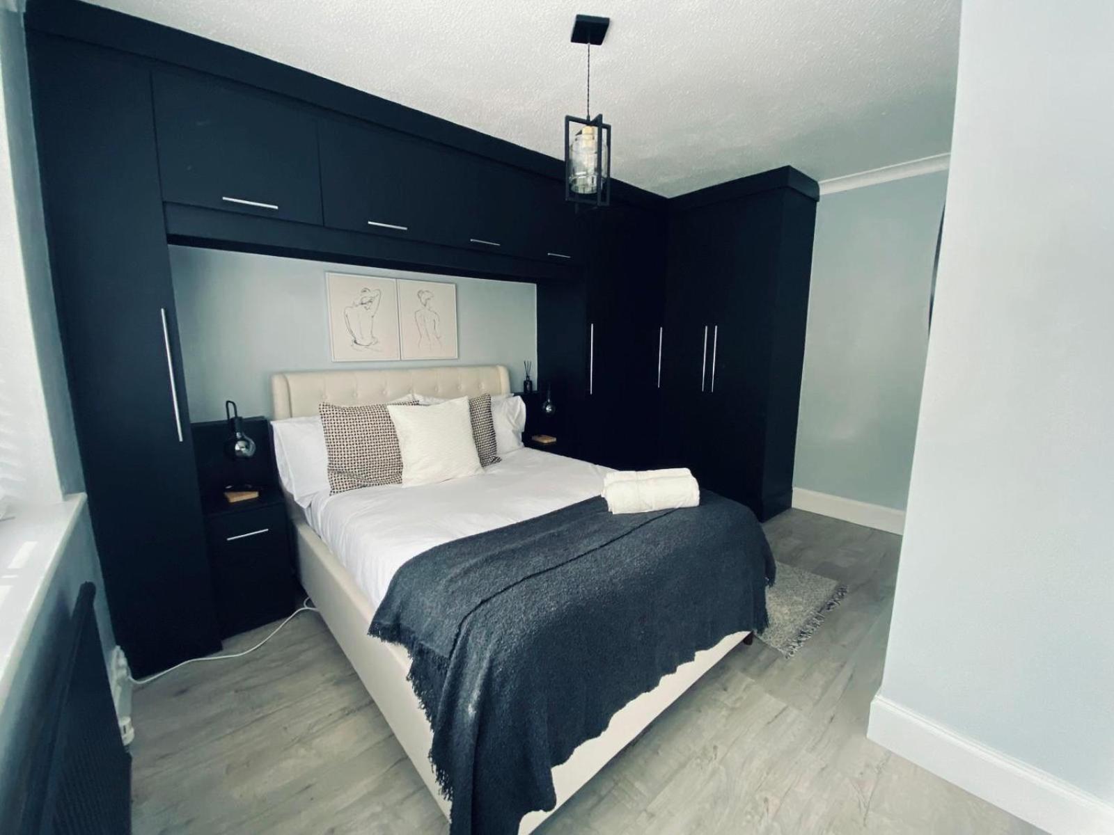 Holiday home Three Bedroom House In