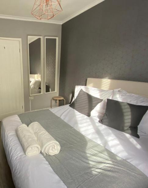 Three Bedroom House In *