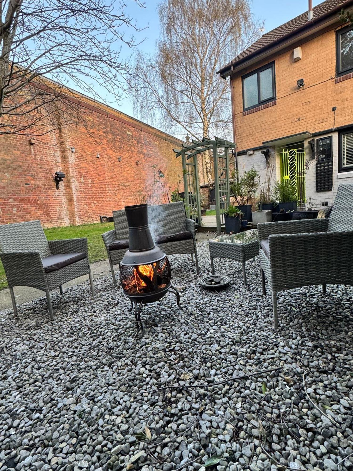 Three Bedroom House In Holiday home Manchester