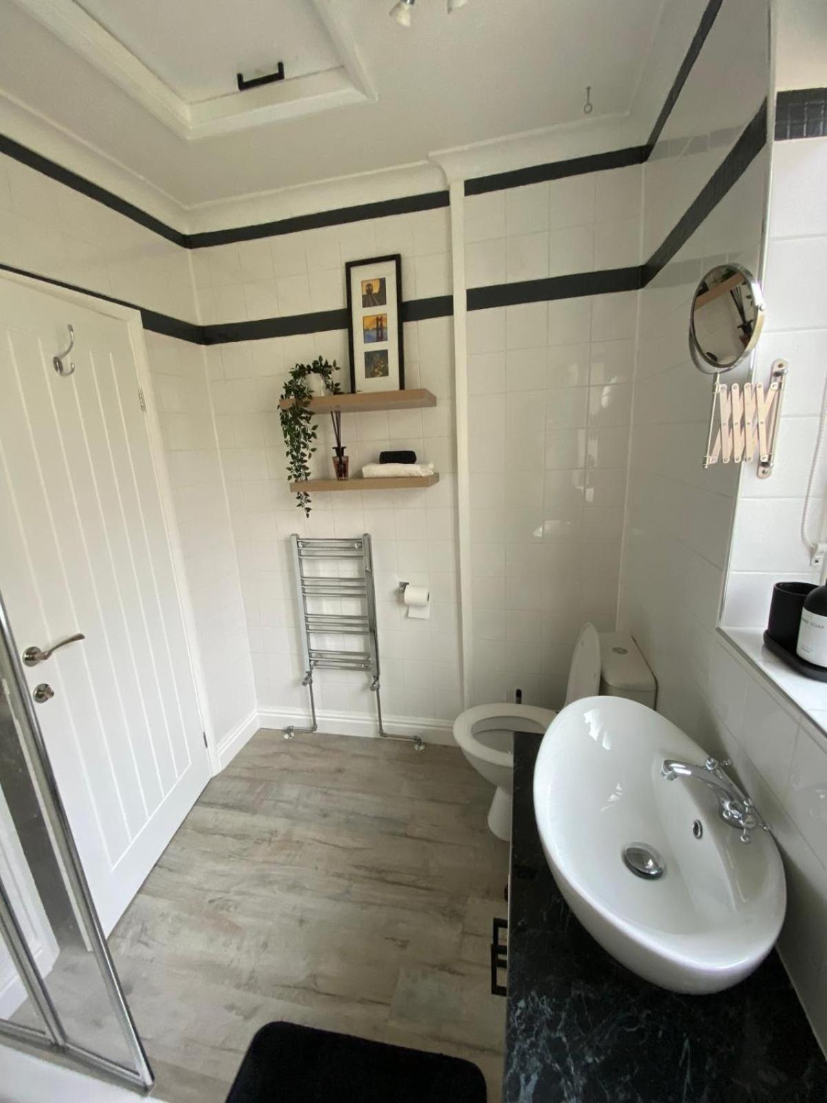 Three Bedroom House In Holiday home Manchester
